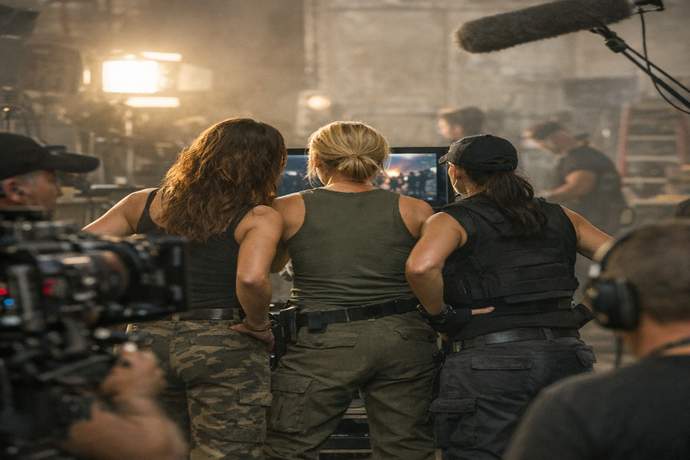 Expendabelles Is Back: The All-Female Expendables Origin Story Is Moving Forward