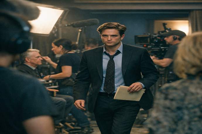 Robert Pattinson as Chris Hansen? The Final 'Primetime' Trailer Just Landed