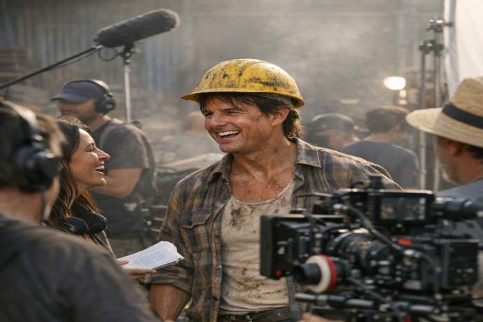Tom Cruise vs. Armageddon: First Look at Iñárritu’s Wild New Comedy 'Digger'