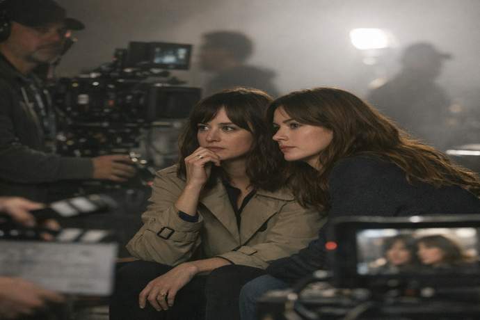 Verity: Anne Hathaway & Dakota Johnson Star in a Twist-Heavy Thriller That Will Mess With Your Head